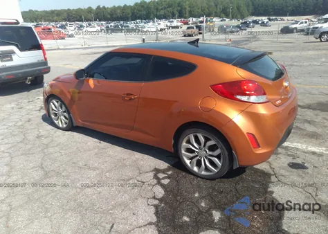 2012 Hyundai Veloster Base W/Black z USA, uszkodzony, nr VIN KMHTC6AD4CU065676